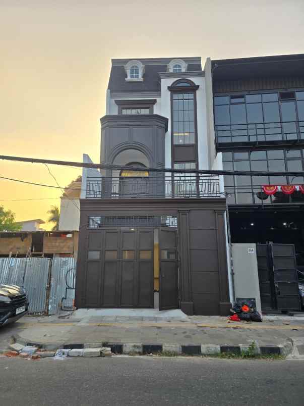 dijual rumah cempaka putih tengah