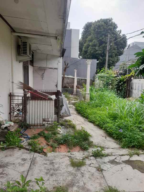 dijual rumah cempaka putih timur