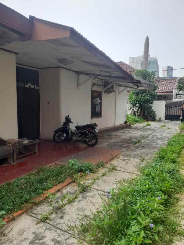 dijual rumah cempaka putih timur