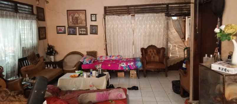 dijual rumah cempaka putih timur