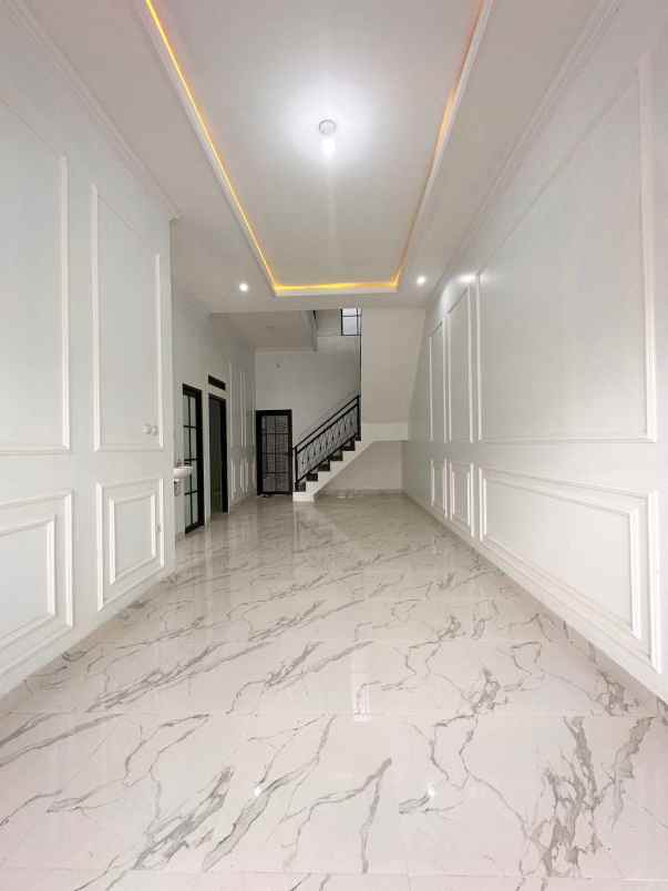 dijual rumah cibubur