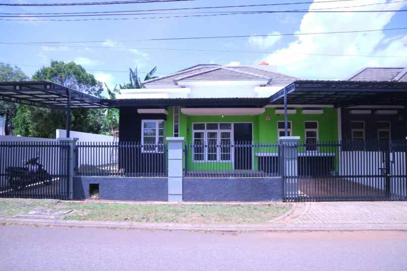 dijual rumah cibubur county