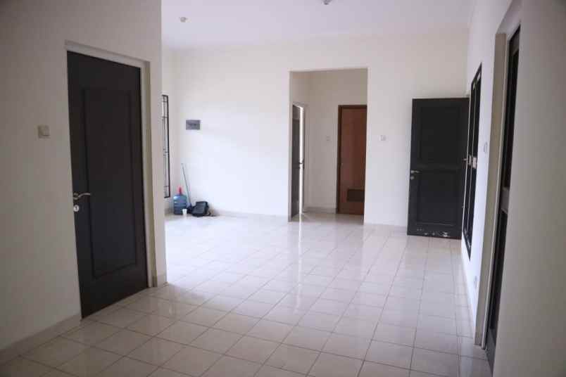 dijual rumah cibubur county