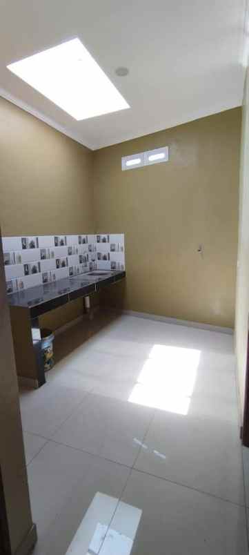 dijual rumah cihanjuang cimahi jawa barat