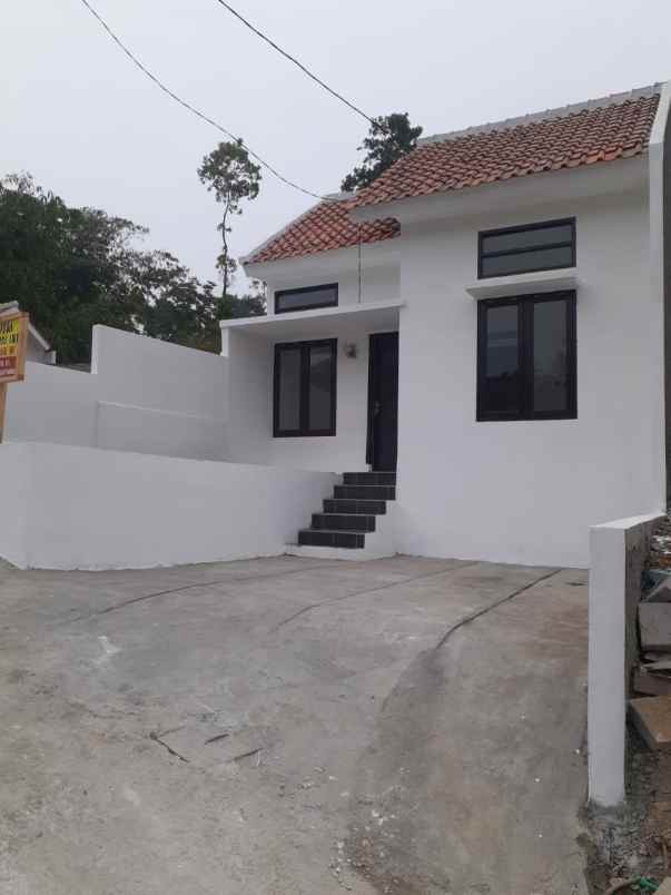 dijual rumah cikoneng cibiru wetan