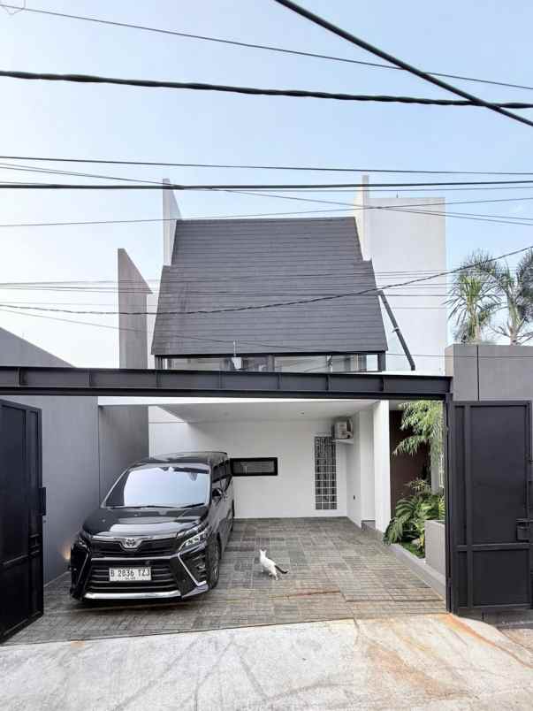 dijual rumah cilandak barat