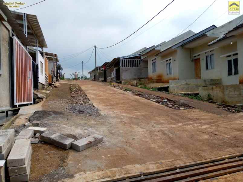 dijual rumah cimanggung