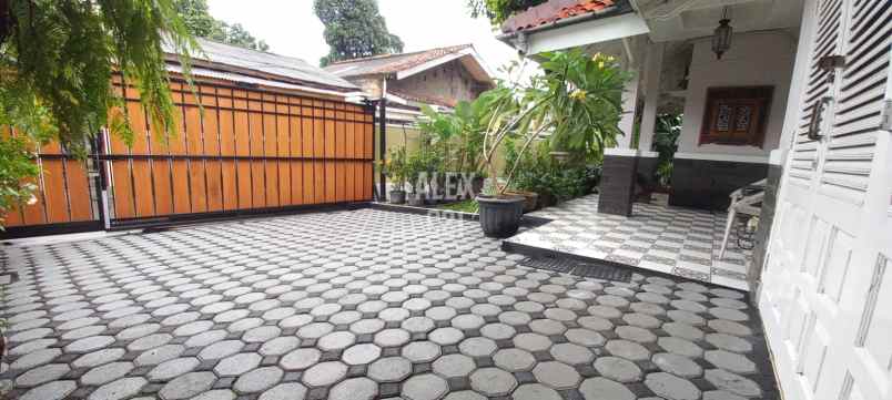 dijual rumah cipayung jakarta timur