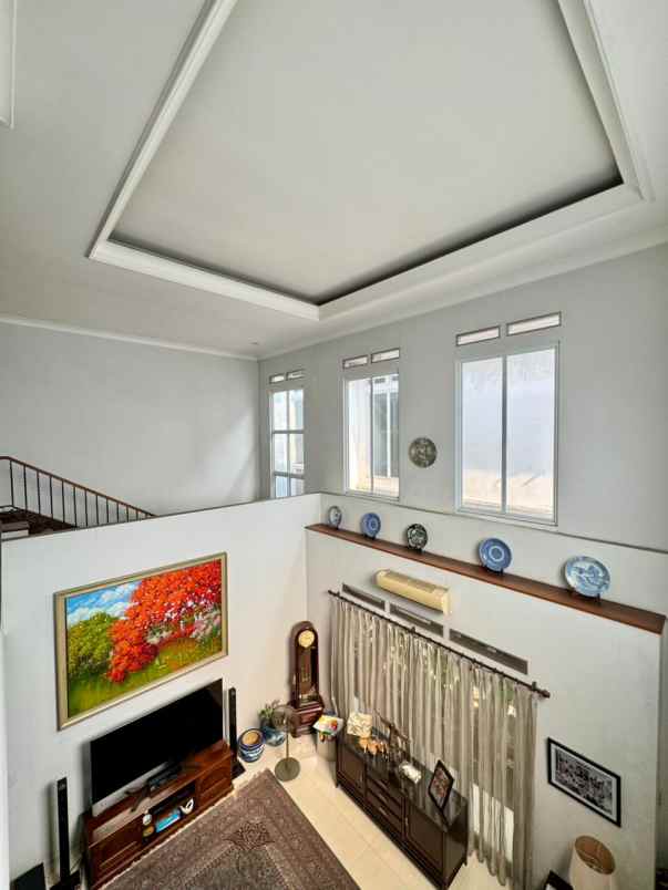 dijual rumah cipete selatan