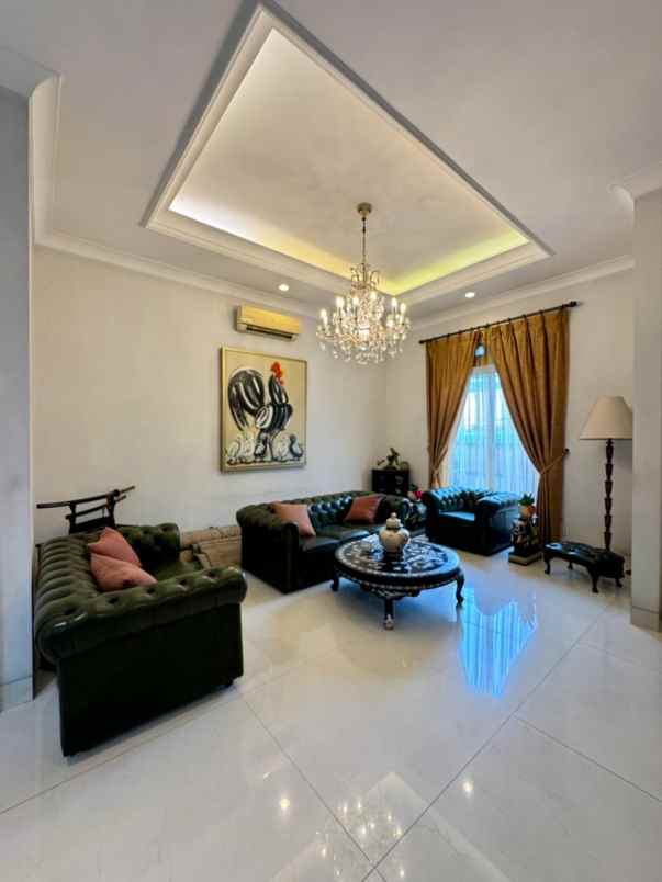 dijual rumah cipete selatan