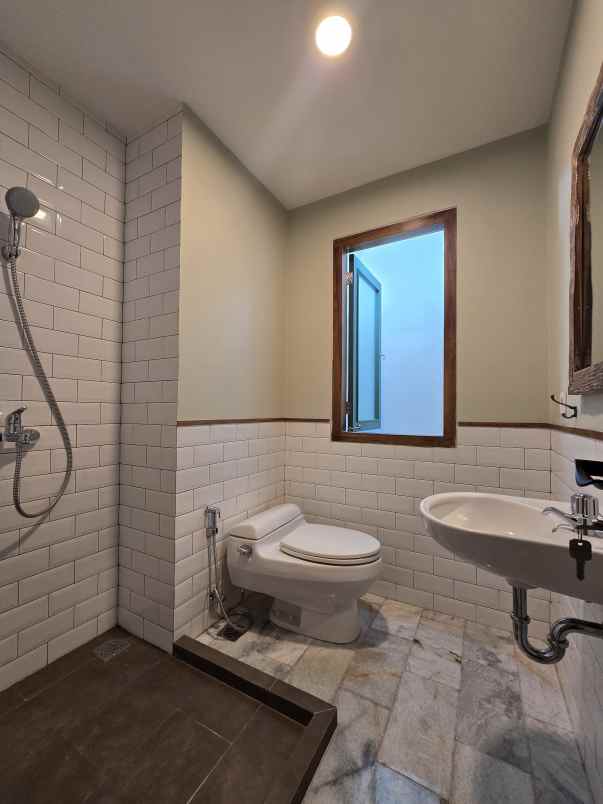 dijual rumah cipinang rawamangun jaktim