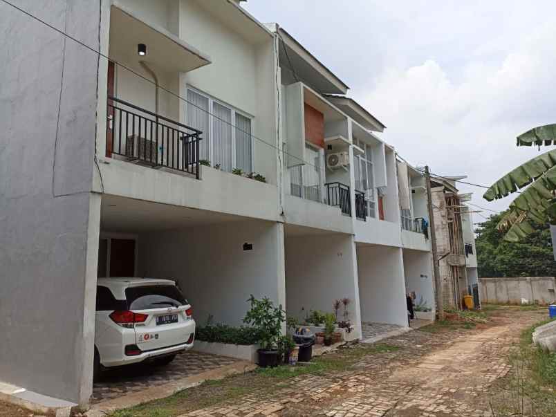 dijual rumah ciracas jakarta timur jakarta