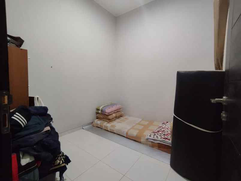 dijual rumah cisaranten kulon