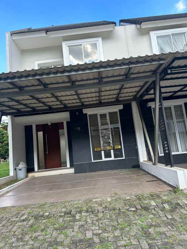 dijual rumah citra gran