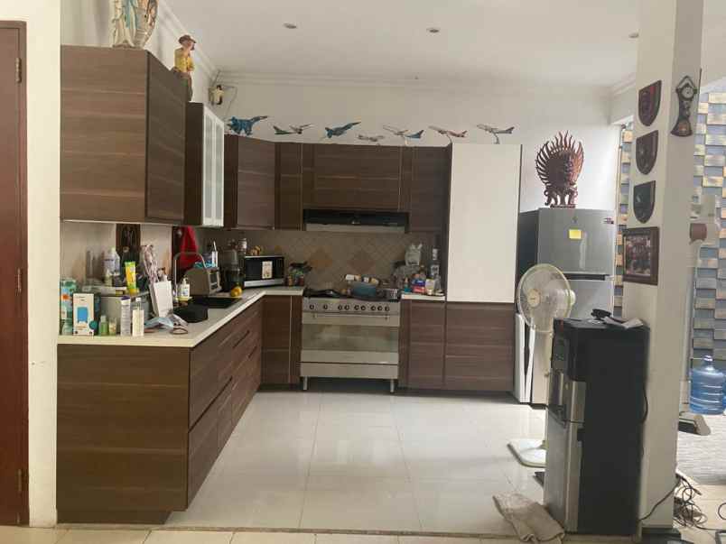 dijual rumah citragran cibubur