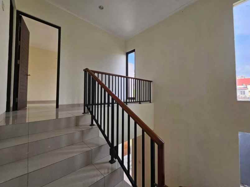 dijual rumah cluster arana harapan indah