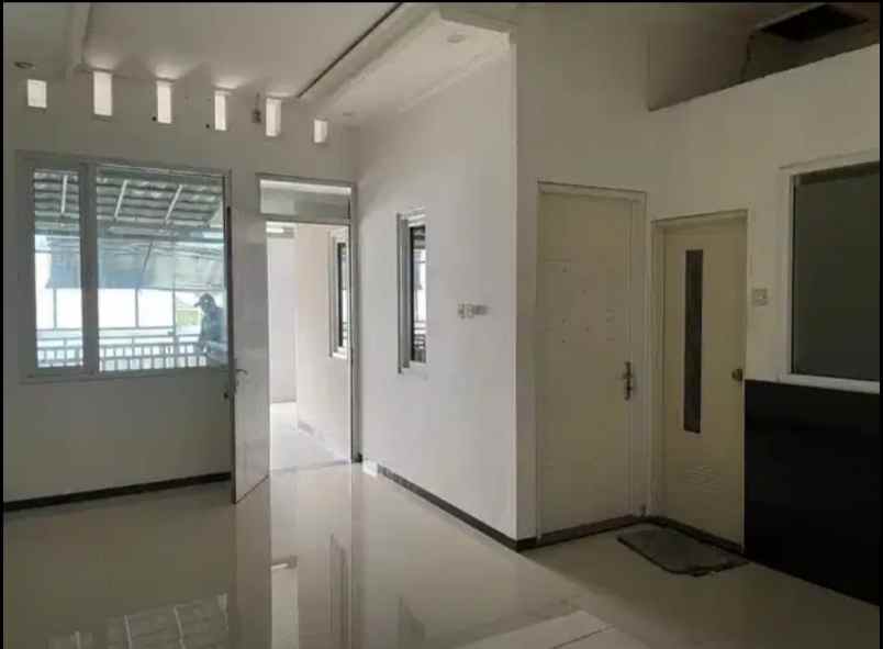 dijual rumah cluster bumi asri