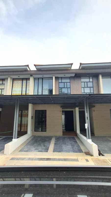 dijual rumah cluster la seine jgc