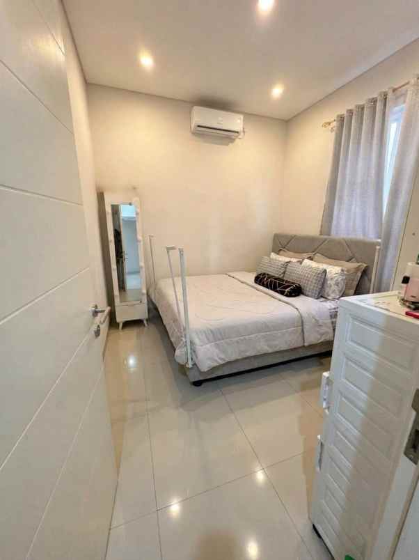 dijual rumah cluster lavesh hi harapan