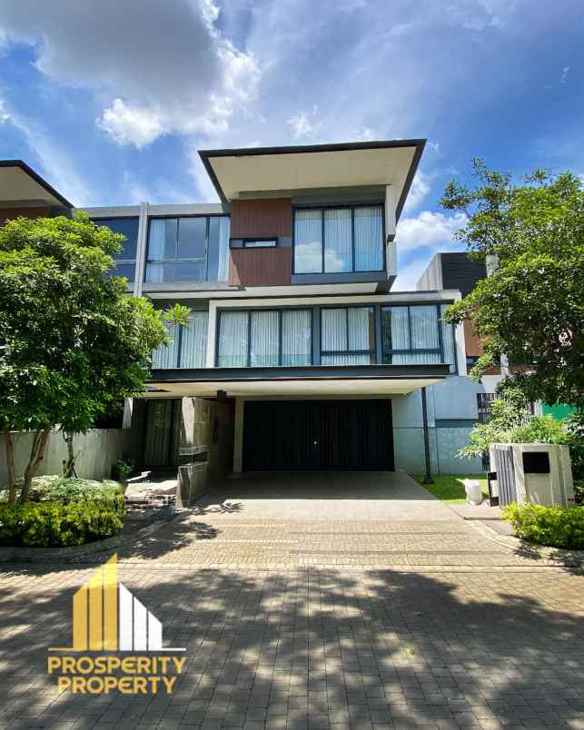 dijual rumah cluster lyndon navapark