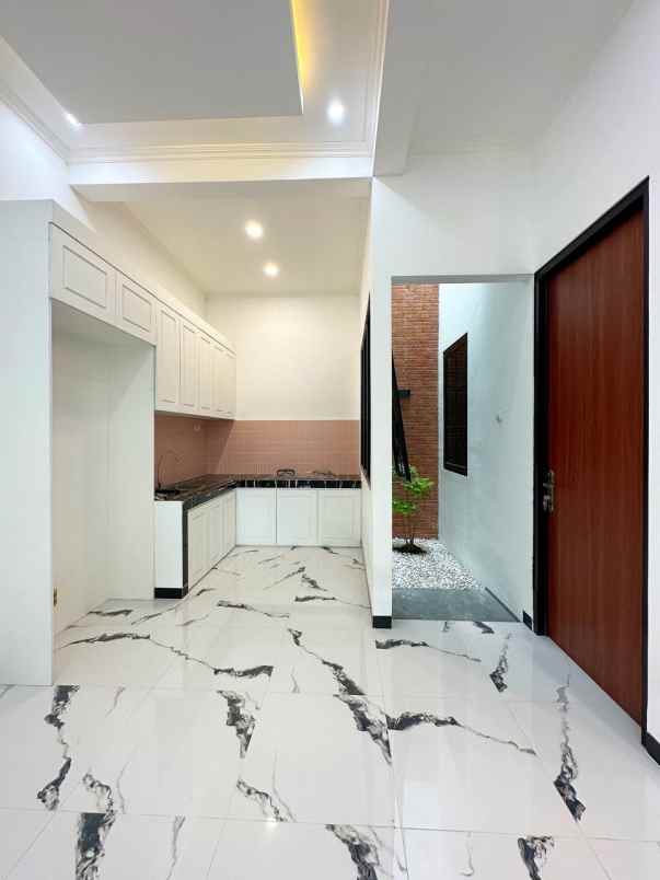 dijual rumah condet kramatjati