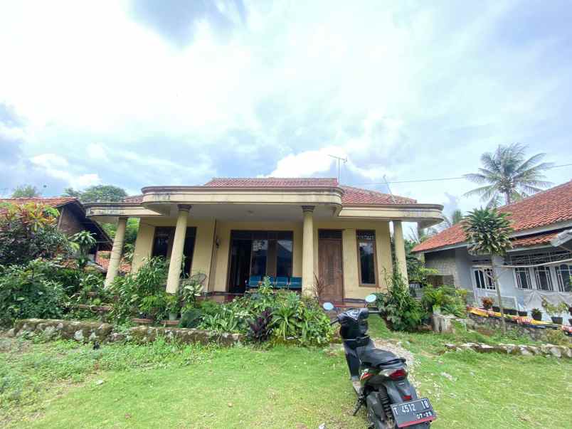 dijual rumah darangdan