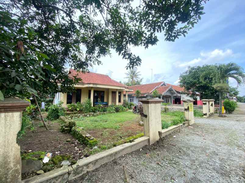 dijual rumah darangdan