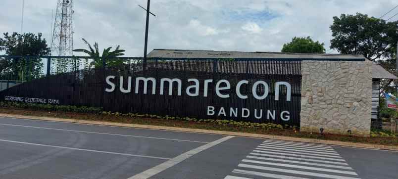 dijual rumah dayana summarecon bandung