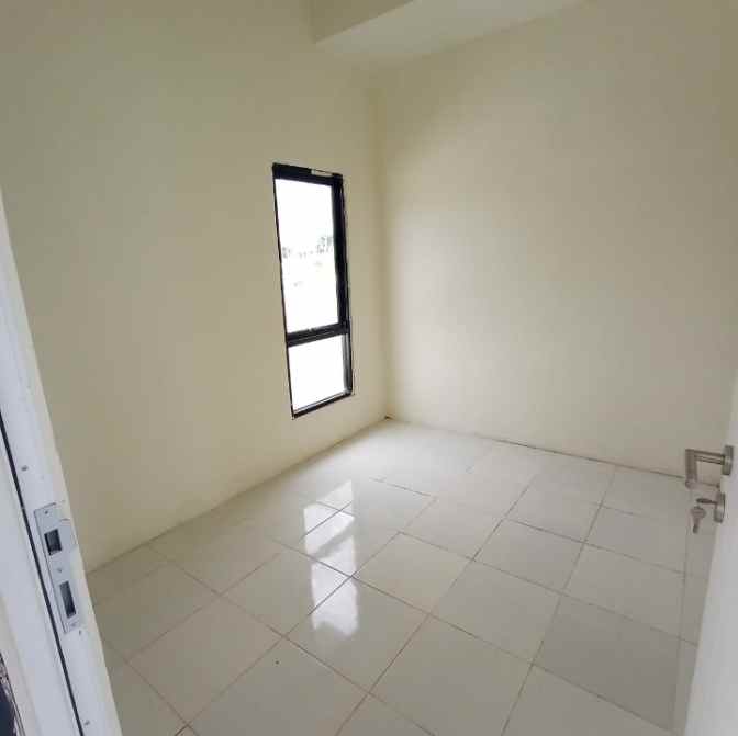 dijual rumah dekat st daru