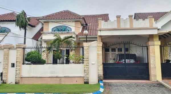 dijual rumah deltasari