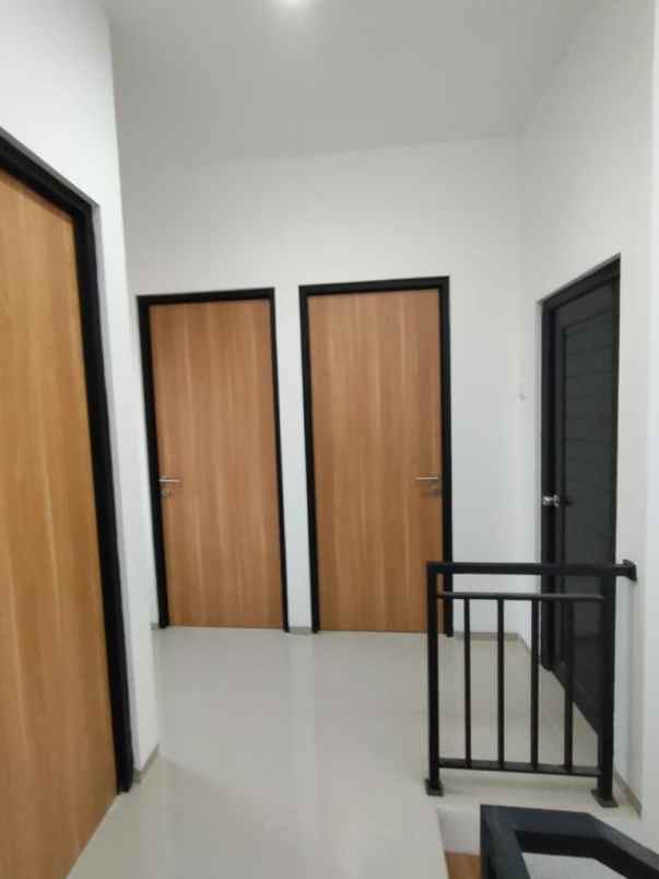 dijual rumah depok rangkapan jaya kec