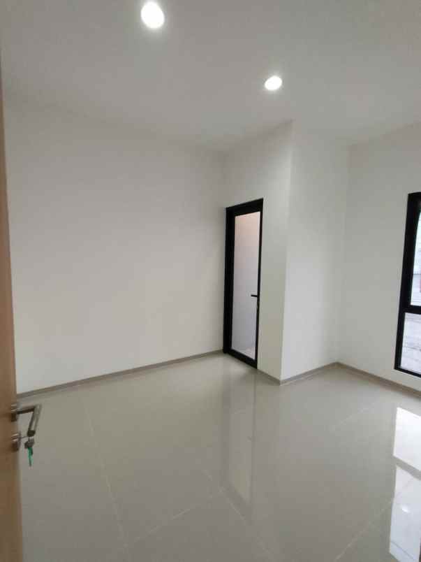 dijual rumah depok rangkapan jaya kec