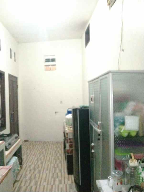 dijual rumah dewi sartika