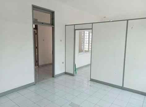 dijual rumah di green garden jakarta barat shm