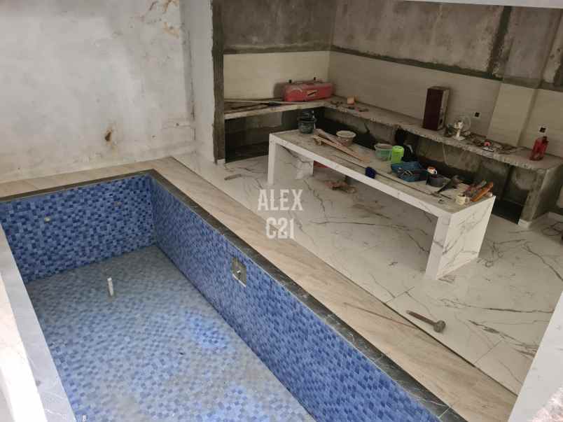 dijual rumah di kemang bangka mampang jak sel