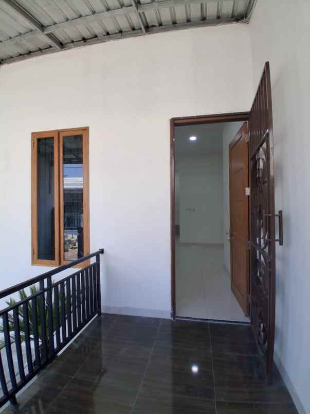 dijual rumah di nawang wulan indraprastha semarang