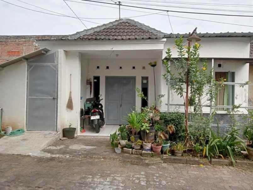 dijual rumah di p4a pupay banyumanik semarang