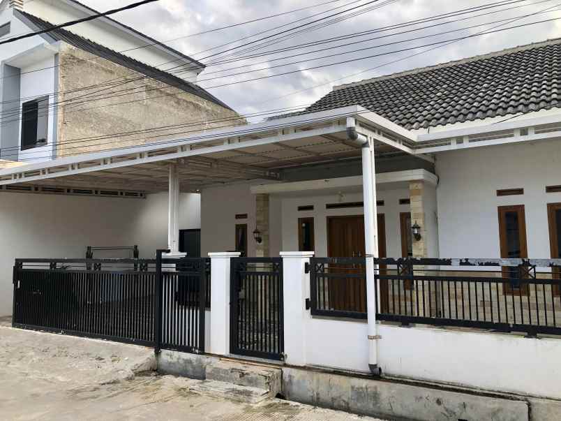 dijual rumah di perumahaan al maas 3 katapang bandung