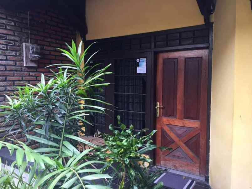 dijual rumah dijual rumah strategis jl