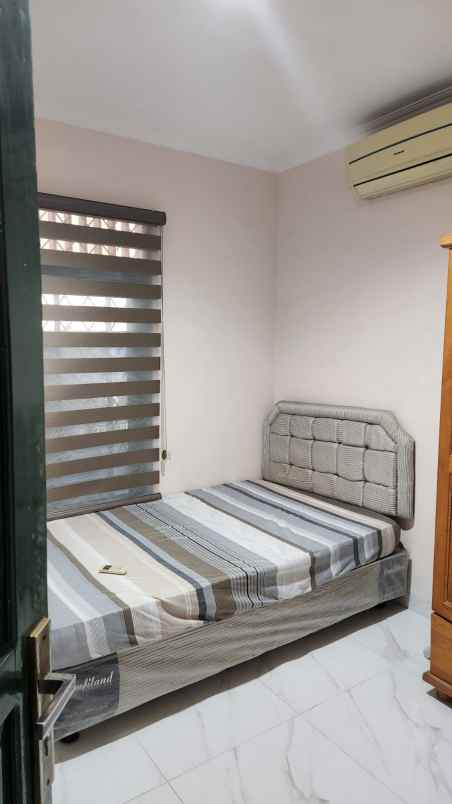 dijual rumah diperumahan reny jaya pamulang tangerang