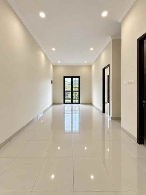 dijual rumah duren sawit
