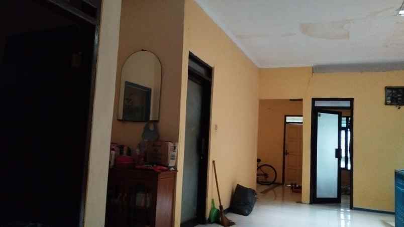 dijual rumah duri pulo gambir jakarta pusat