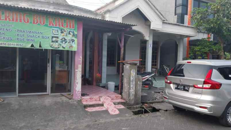 dijual rumah dusun betiring desa