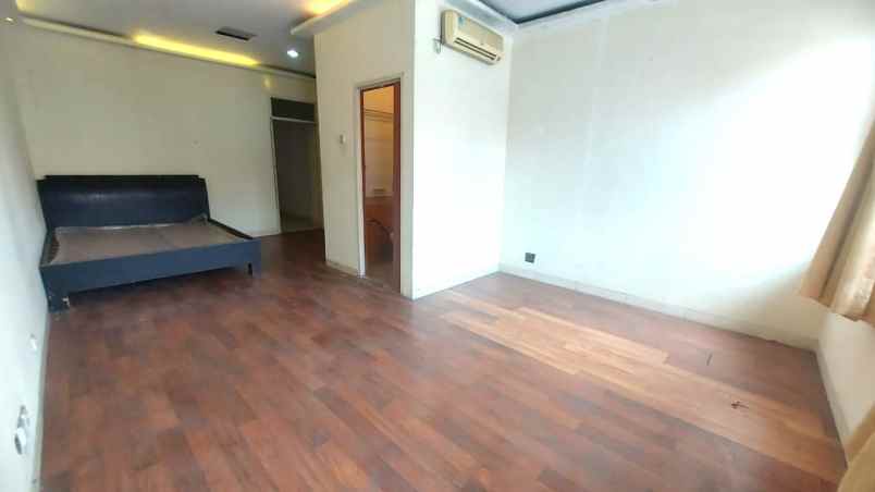 dijual rumah gading arcadia pegangsaan