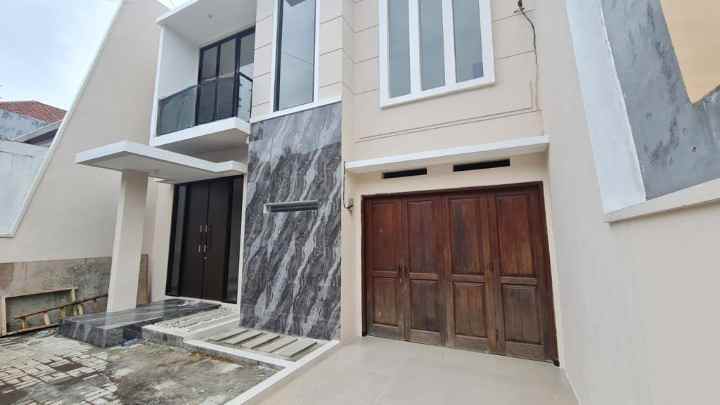 dijual rumah galaxy bumi permai