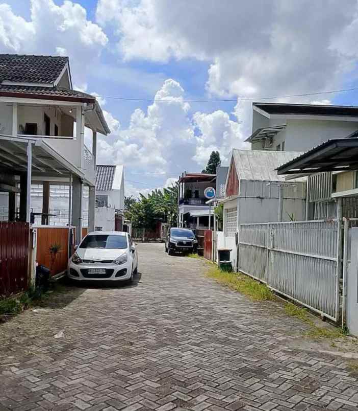 dijual rumah gamping