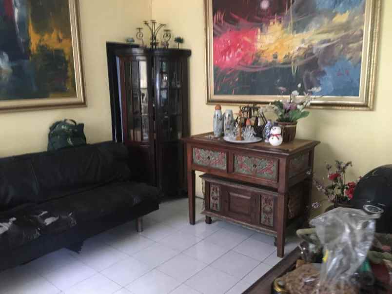 dijual rumah gandaria selatan