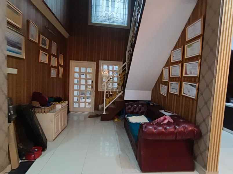 dijual rumah gardenia villa galaxy