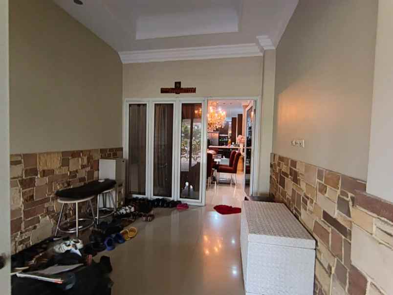 dijual rumah gardenia villa galaxy