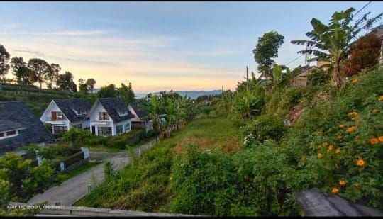 dijual rumah gegerkalong bandung